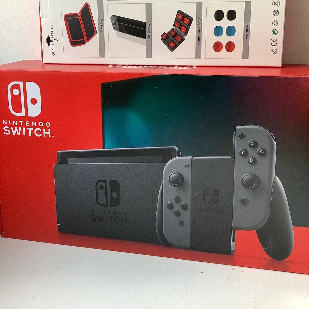 hold for ebel - Nintendo Switch console and accessories NIB